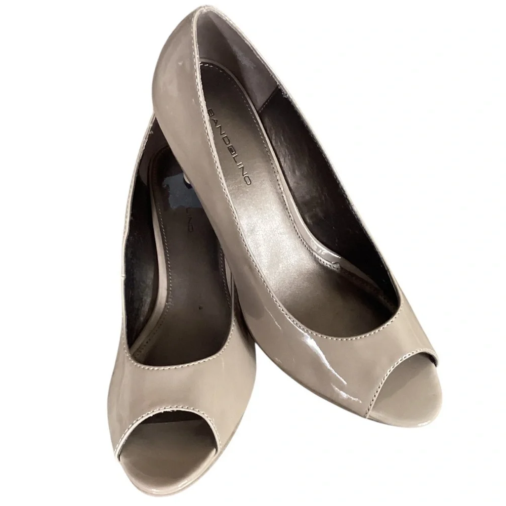 Bandolino shoes beige